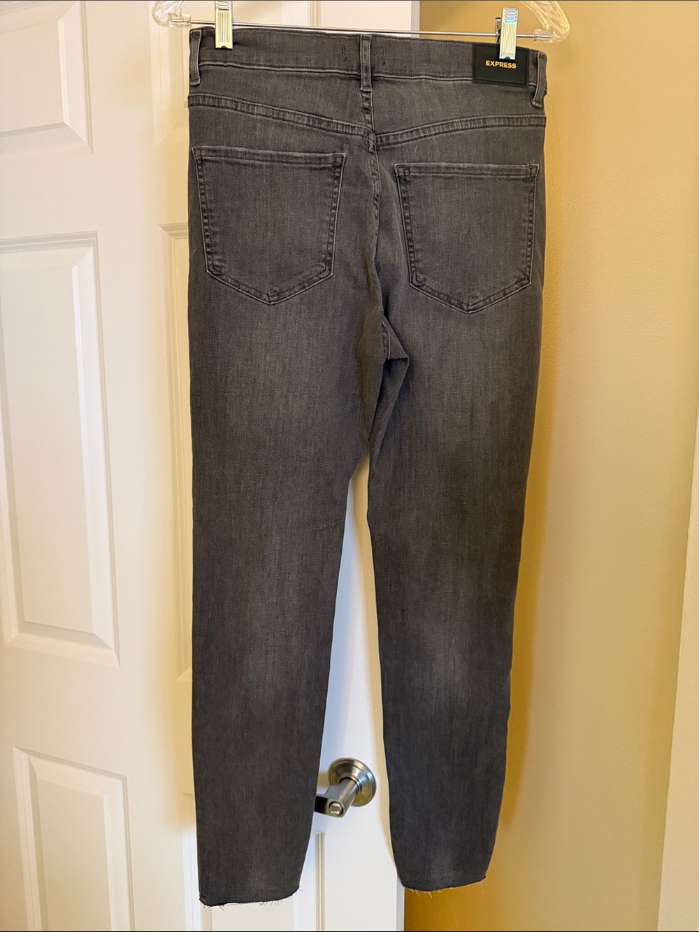 Express High Rise Skinny Jeans - Picture 3 of 4